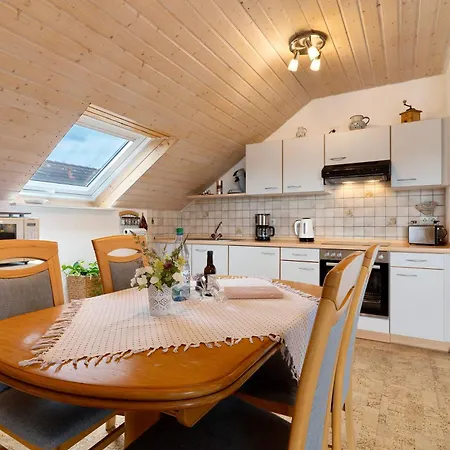 Schillinger Апартаменты Засбах